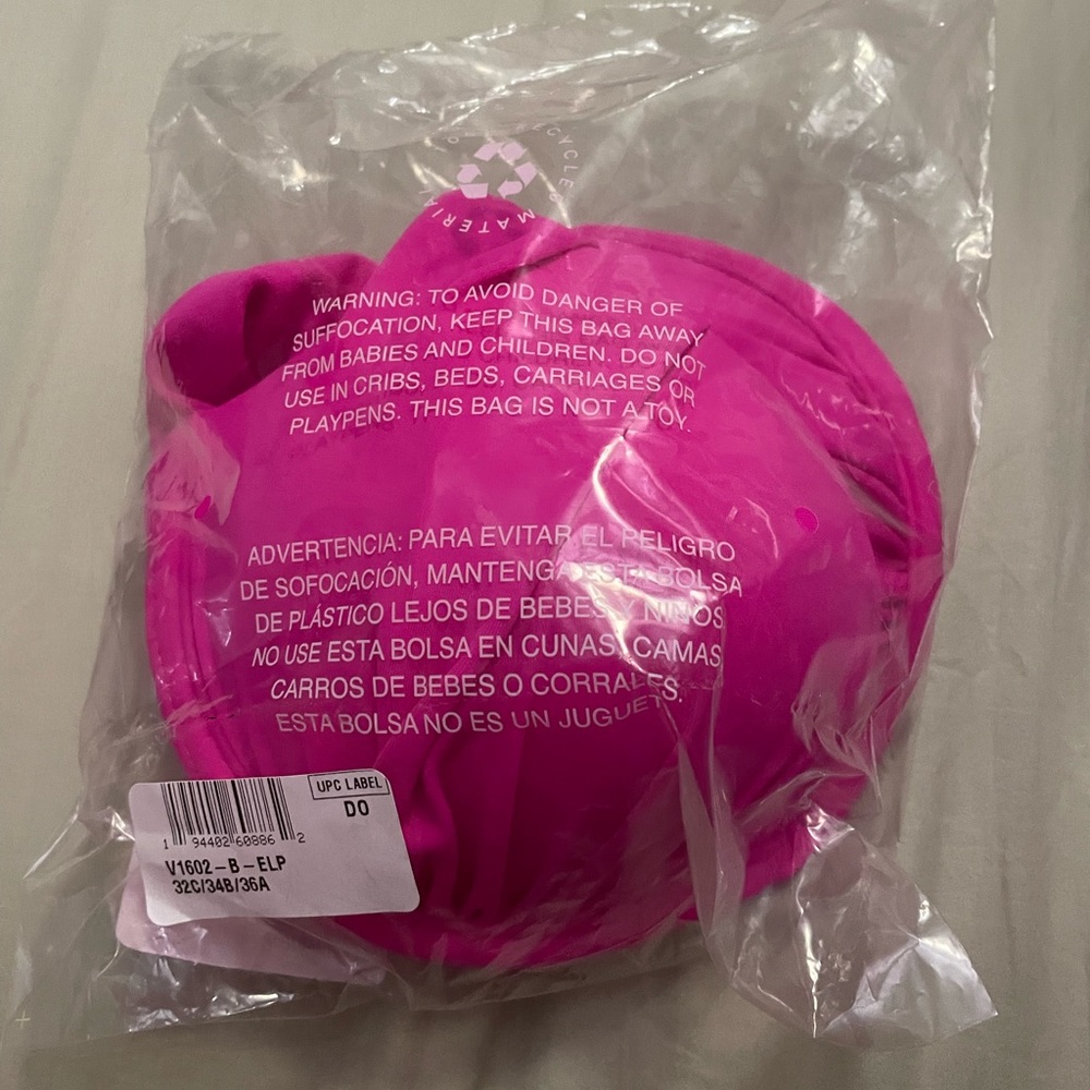 NIB Venus Marilynn halter swim top size 32 B. Electric Pink.